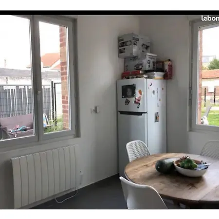 Maison De Avec Jardin Holiday home