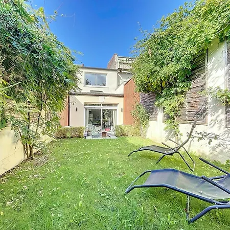 Hébergement de vacances Maison De Avec Jardin *